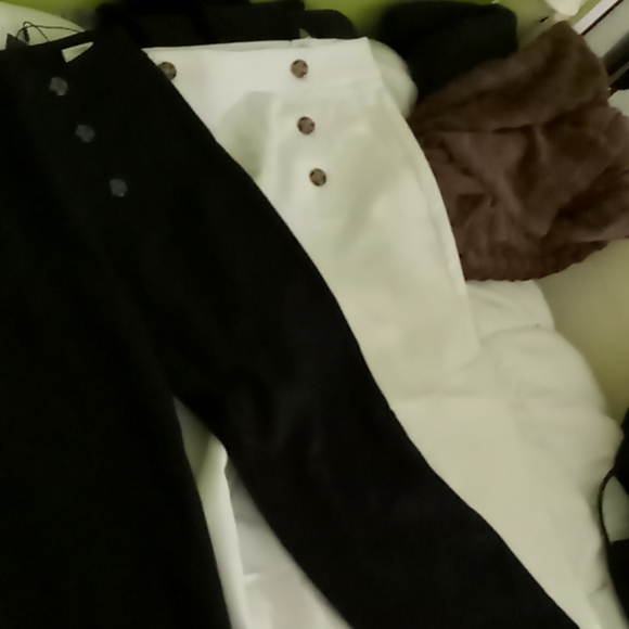 Pants - Picture 3 of 3